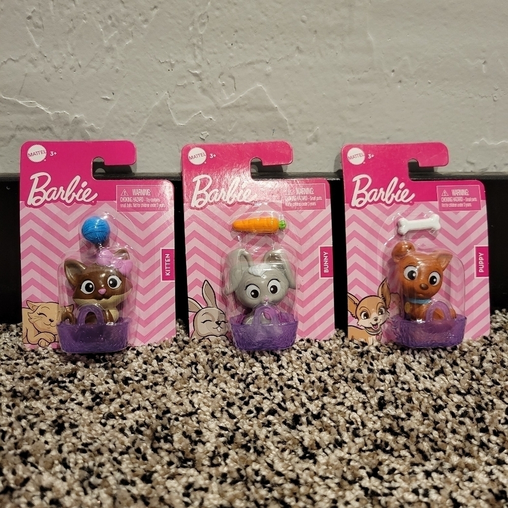 Barbie Pets Lot of 3 Kitten Yarn Ball Bunny Carrot Puppy Bone Purple Basket